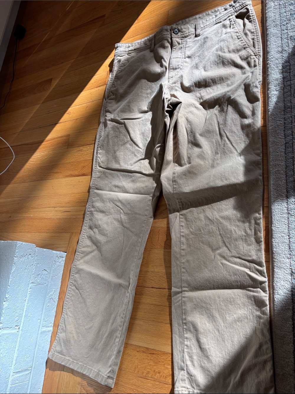 L.L. Bean Men's Khaki Straight-Leg Chinos in Light Beige